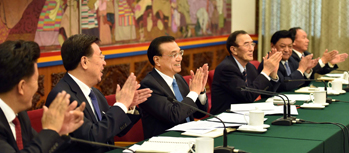 李克強主持召開國務(wù)院常務(wù)會議 確定加強財政民生支出保障的措施